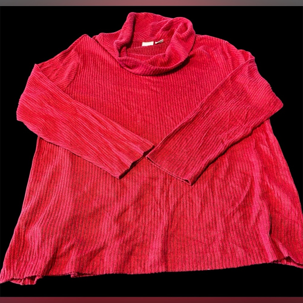 ⭐️CHICO’S Zenergy Burn-out Red Cowl Neck Tunic⭐️